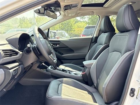 New 2025 Subaru Crosstrek 2.5i Limited image 11