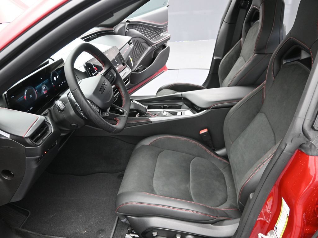 New 2026 Dodge Charger R/T AWD/4WD image 18