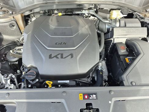 New 2025 Kia Telluride EX w/ EX Captain's Chair Package image 18