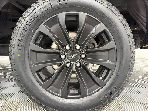 Used 2020 Ford F150 Lariat w/ Equipment Group 502A Luxury AWD/4WD image 35