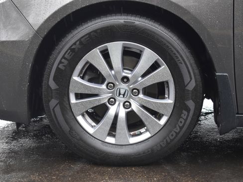 Used 2016 Honda Odyssey EX-L image 39