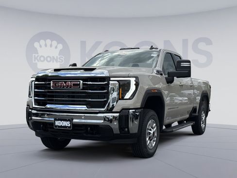 New 2026 GMC Sierra 2500 SLE w/ SLE Value Package; AWD/4WD image 1