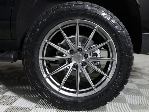 Used 2026 Chevrolet Tahoe Z71 w/ Comfort Package image 52