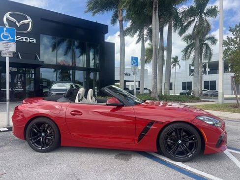 Used 2019 BMW Z4 sDrive30i w/ M Sport Package RWD image 6