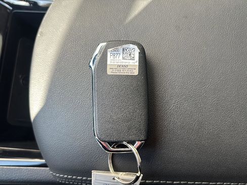 Used 2023 Kia K5 EX image 34