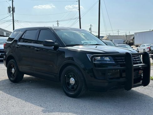 Used 2017 Ford Explorer 4WD Police Interceptor image 9