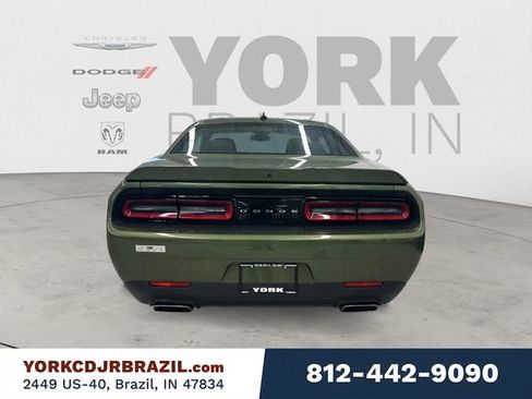 Used 2018 Dodge Challenger R/T w/ Sound Group RWD image 4