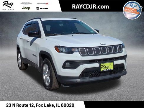 Used 2022 Jeep Compass Latitude w/ Sun and Sound Group image 1