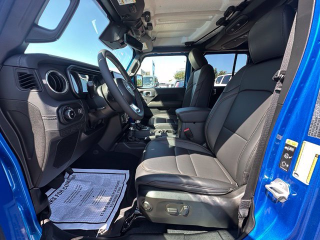 New 2026 Jeep Wrangler Unlimited Sahara AWD/4WD image 22