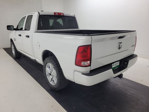 Used 2018 RAM 1500 Express w/ Express Value Package AWD/4WD image 5