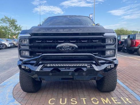 Used 2023 Ford F250 Lariat w/ Chrome Package AWD/4WD image 2