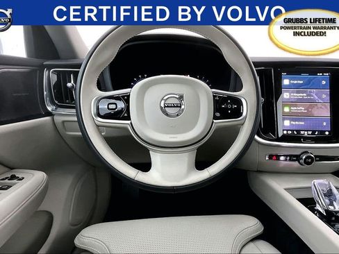 Used 2025 Volvo V60 B5 Cross Country Ultra w/ Protection Package Premier image 8