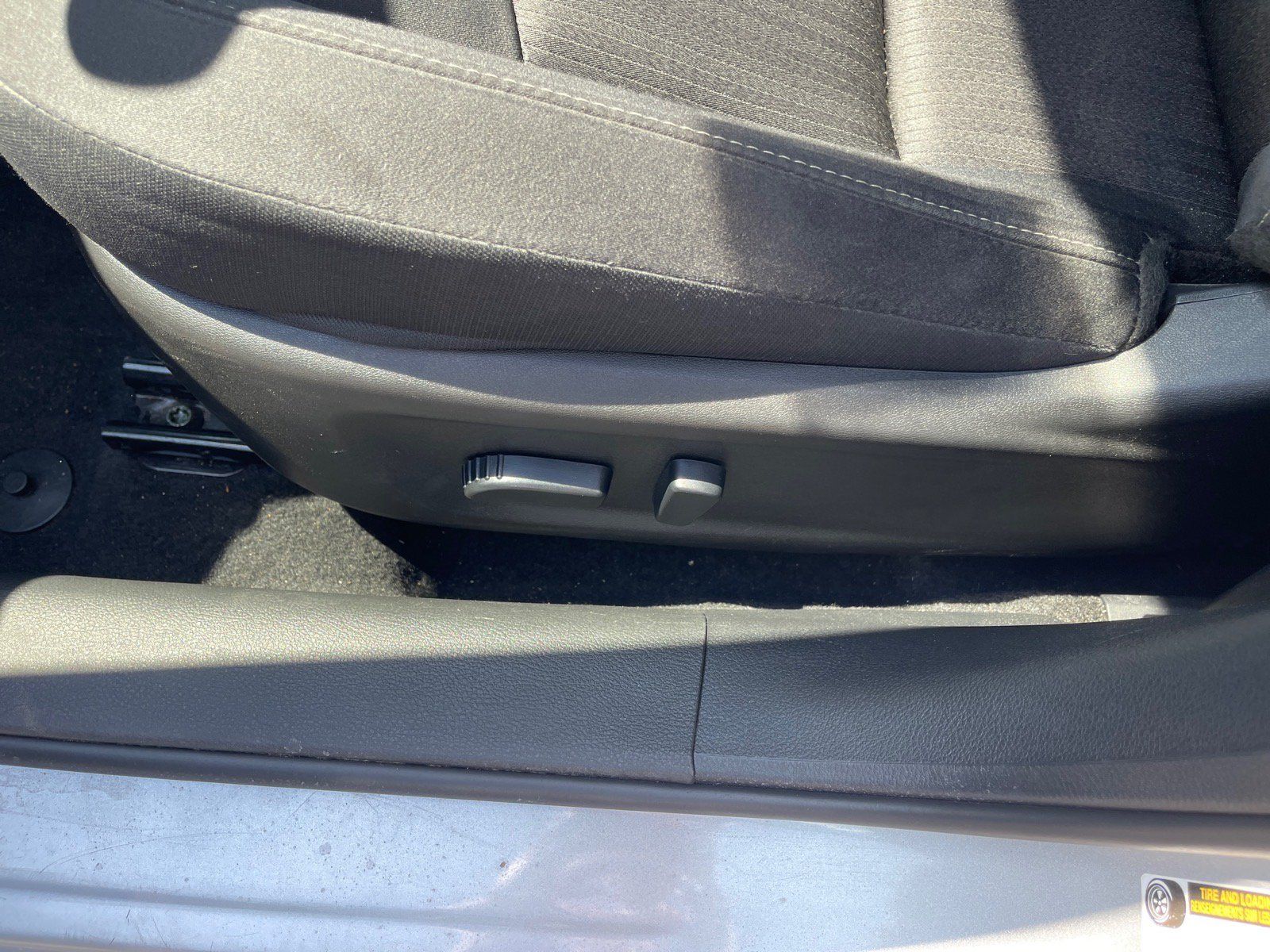 Used 2025 Nissan Altima 2.5 SV FWD image 9