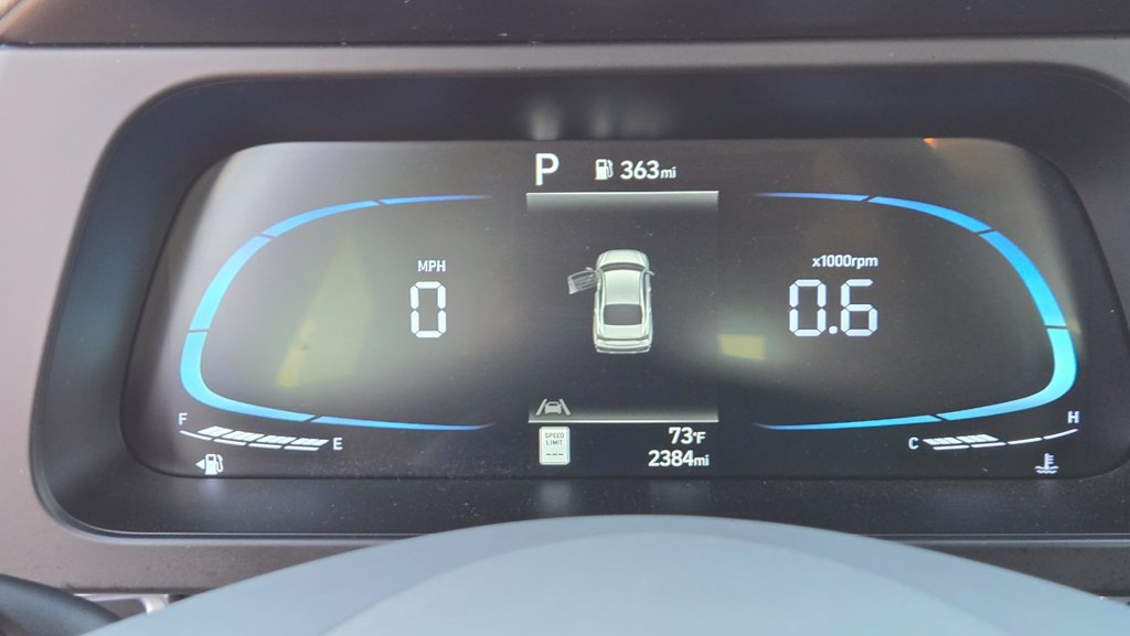 Used 2026 Hyundai Elantra SEL Sport Premium FWD image 25