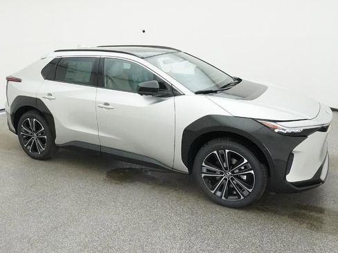 New 2025 Toyota bZ4X AWD image 47