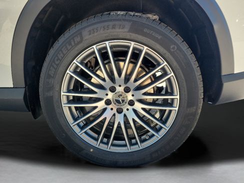 Certified 2026 Mercedes-Benz GLC 300 image 33