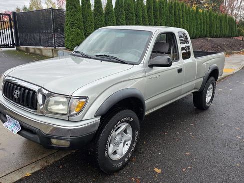Used 2001 Toyota Tacoma 4x4 Xtracab image 1