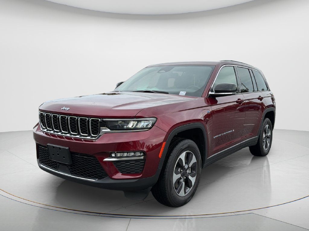 Used 2024 Jeep Grand Cherokee Limited 4xe AWD/4WD image 1