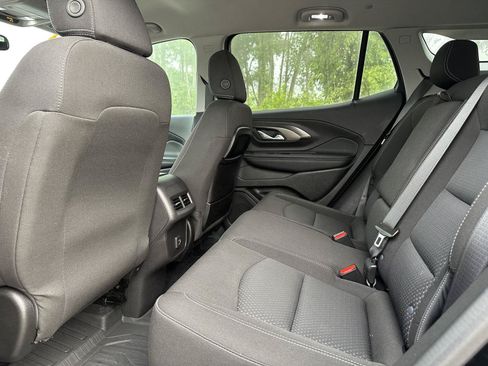 Used 2024 GMC Terrain SLE w/ Driver Convenience Package AWD/4WD image 24