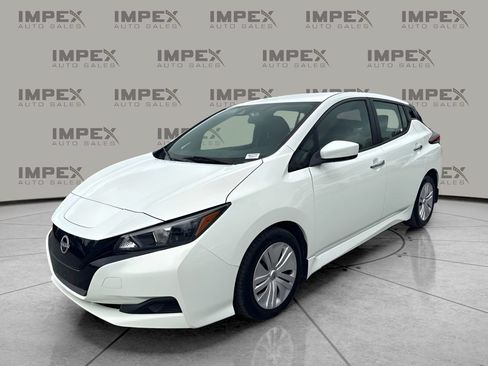 Used 2023 Nissan Leaf S FWD image 1