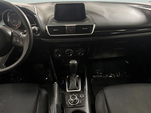 Used 2016 MAZDA MAZDA3 i Sport w/ Preferred Equipment Package FWD image 17