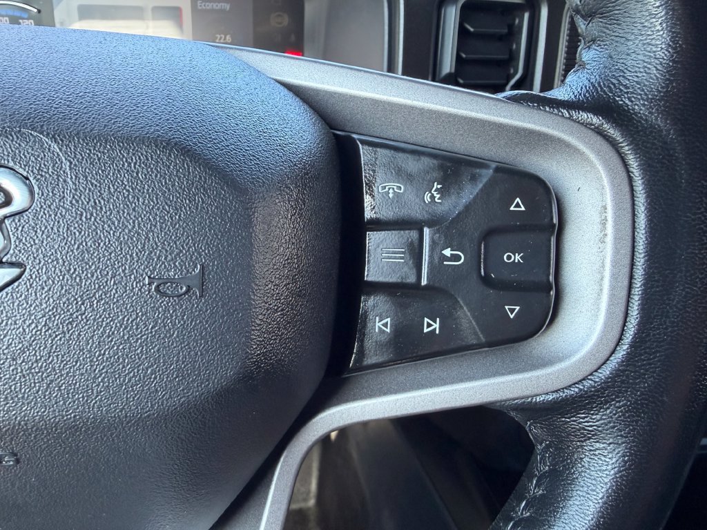 Used 2022 Ford Bronco Black Diamond AWD/4WD image 11
