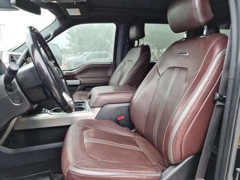 Used 2017 Ford F350 Platinum w/ Platinum Ultimate Package AWD/4WD image 21