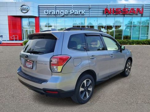 Used 2018 Subaru Forester 2.5i Limited w/ Popular Package #3B AWD/4WD image 2