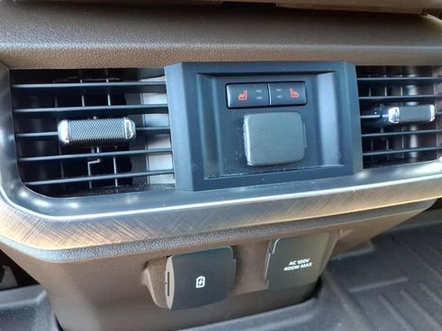 Used 2023 Ford F150 King Ranch w/ Equipment Group 601A High AWD/4WD image 18