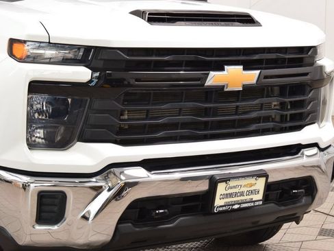Used 2024 Chevrolet Silverado 3500 W/T w/ WT Convenience Package AWD/4WD image 7