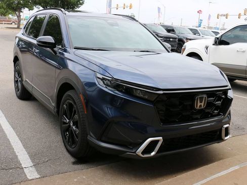 Used 2026 Honda CR-V Sport Touring image 4