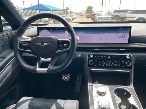 Used 2025 Genesis GV80 3.5T e-SC AWD/4WD image 13