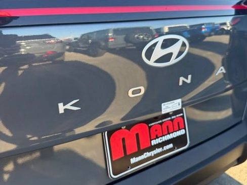 Used 2026 Hyundai Kona SEL Sport FWD image 13