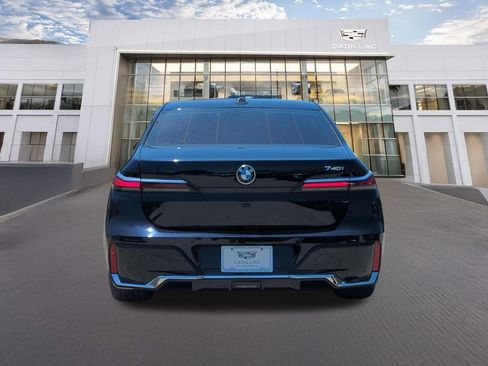 Used 2023 BMW 740i w/ Parking Assistance Package RWD image 6