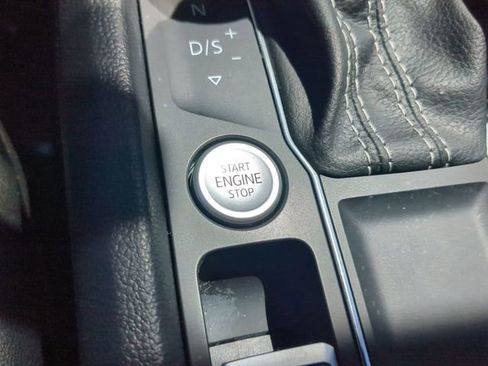 Certified 2023 Volkswagen Atlas SE w/ Panoramic Sunroof Package image 33