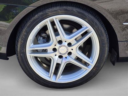 Used 2013 Mercedes-Benz E 550 Cabriolet image 21