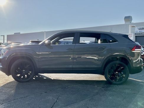 New 2026 Volkswagen Atlas Cross Sport SE AWD/4WD image 13
