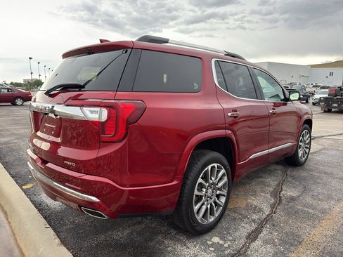 Used 2023 GMC Acadia Denali w/ Trailering Package AWD/4WD image 3