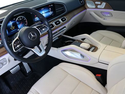 Used 2023 Mercedes-Benz GLS 450 4MATIC image 20