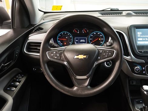 Used 2018 Chevrolet Equinox LS w/ LPO, Protection Package AWD/4WD image 10