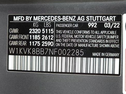 Used 2022 Mercedes-Benz SL 63 AMG 4MATIC w/ Driver Assistance Package image 40