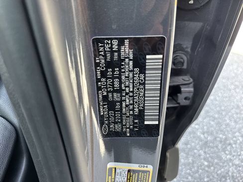 Used 2023 Hyundai Venue SEL w/ Cargo Package FWD image 59