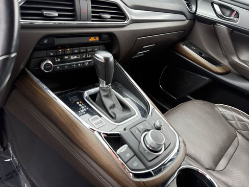 Used 2022 MAZDA CX-9 Signature AWD/4WD image 13