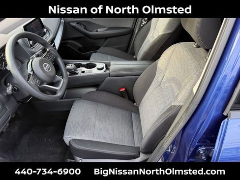 Certified 2021 Nissan Rogue SV image 24