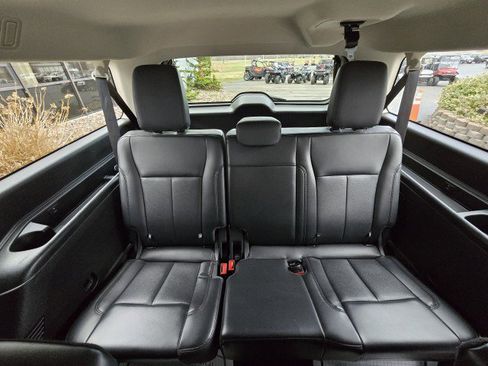 Used 2024 Ford Expedition Max XLT image 15