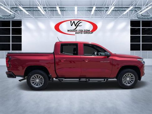 Used 2025 Chevrolet Colorado LT w/ Advanced Trailering Package RWD image 2