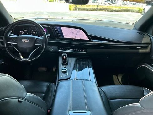 Used 2021 Cadillac Escalade Sport w/ Driver Assist Tech Package AWD/4WD image 17