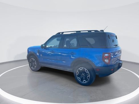 Used 2025 Ford Bronco Sport Outer Banks w/ Outer Banks Tech Package+ AWD/4WD image 6
