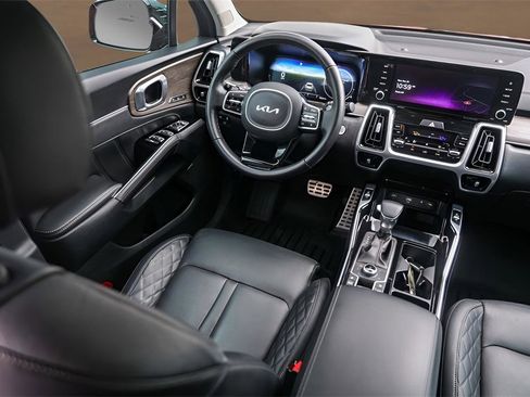 Used 2022 Kia Sorento SX Prestige image 28