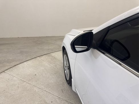 Used 2025 Nissan Sentra S FWD image 21